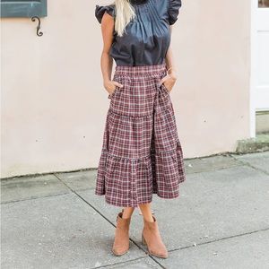 Victoria Dunn Kate Holiday Skirt in Holly